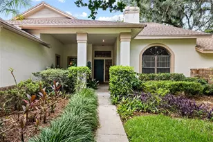 2555 Mason Oaks Dr, Valrico, FL 33596 - Photo 3
