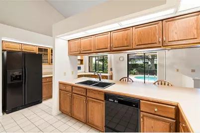 2555 Mason Oaks Drive, Valrico, FL 33596 - Photo 17