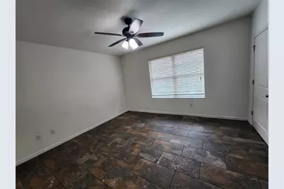 1112 Hillhurst Drive, Wesley Chapel, FL 33543 - Photo 25