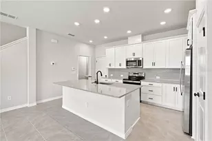 5596 Coopers Hawk Ct, Saint Cloud, FL 34772 - Photo 5