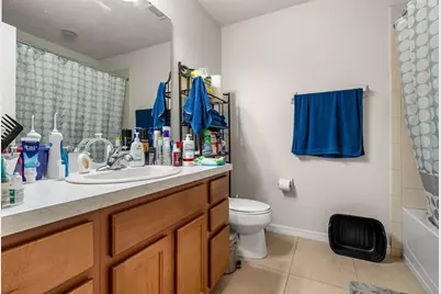 2121 Broadway View Avenue, Brandon, FL 33510 - Photo 21