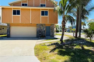 17601 1st St E, Redington Shores, FL 33708 - Photo 1