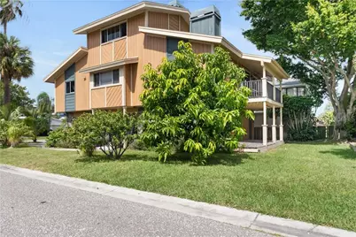 17601 1st Street E, Redington Shores, FL 33708 - Photo 33
