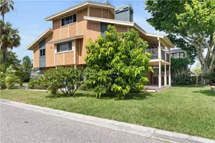 17601 1st St E, Redington Shores, FL 33708 - Photo 33