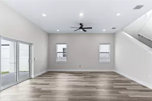 816 46th Ave N, Saint Petersburg, FL 33703 - Photo 5