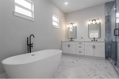 816 46th Avenue N, Saint Petersburg, FL 33703 - Photo 9