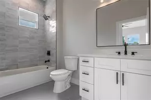 816 46th Ave N, Saint Petersburg, FL 33703 - Photo 19