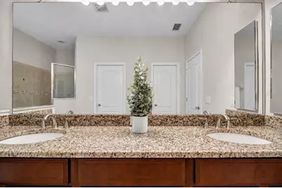 8013 Hampton Glen Drive, Tampa, FL 33647 - Photo 21