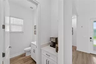 1108 Seagrape Dr, Ruskin, FL 33570 - Photo 23