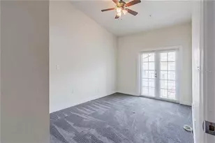 827 Grove St N, Saint Petersburg, FL 33701 - Photo 11