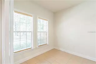 827 Grove St N, Saint Petersburg, FL 33701 - Photo 15