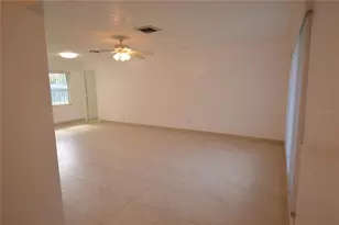 2357 White Oak Cir, Clearwater, FL 33763 - Photo 29