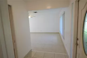 2357 White Oak Cir, Clearwater, FL 33763 - Photo 25