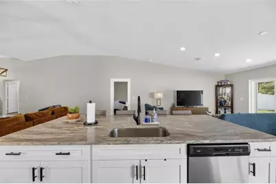 31620 Loch Aline Drive, Wesley Chapel, FL 33545 - Photo 7