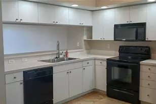 1200 Country Club Dr, Largo, FL 33771 - Photo 5
