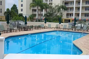 1200 Country Club Dr, Largo, FL 33771 - Photo 31