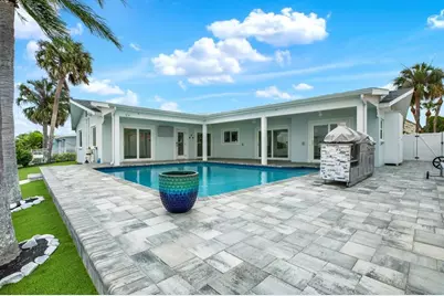 11577 48th Avenue N, Saint Petersburg, FL 33708 - Photo 27