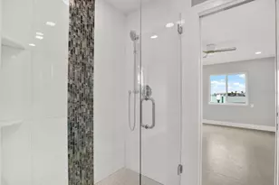 11577 48th Ave N, Saint Petersburg, FL 33708 - Photo 25