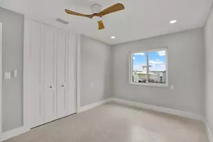 11577 48th Ave N, Saint Petersburg, FL 33708 - Photo 27
