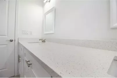 8920 N Newport Ave, Tampa, FL 33604 - Photo 23