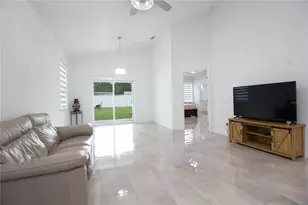 8920 N Newport Ave, Tampa, FL 33604 - Photo 13
