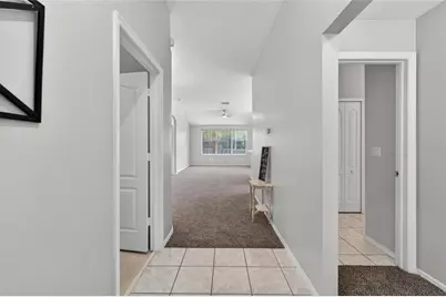 418 Henderson Avenue, Seffner, FL 33584 - Photo 11