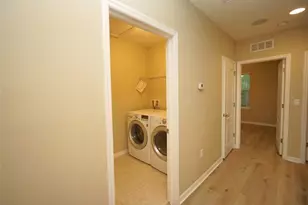 13107 Canopy Creek Dr, Tampa, FL 33625 - Photo 21