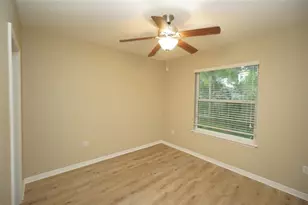 13107 Canopy Creek Dr, Tampa, FL 33625 - Photo 19