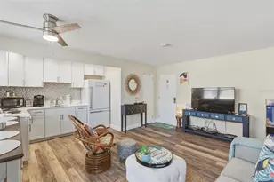 6800 Sunset Way, Saint Pete Beach, FL 33706 - Photo 5