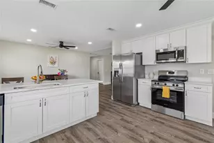 1915 W Del Webb Blvd, Sun City Center, FL 33573 - Photo 17