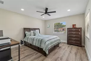 1915 W Del Webb Blvd, Sun City Center, FL 33573 - Photo 27