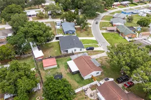 3525 Doreen Dr, Lakeland, FL 33810 - Photo 3