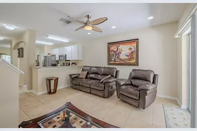 15911 Fishhawk View Drive, Lithia, FL 33547 - Photo 9