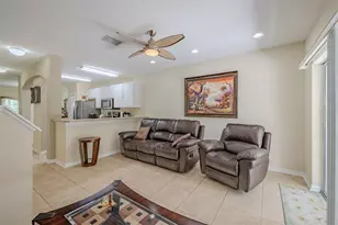 15911 Fishhawk View Dr, Lithia, FL 33547 - Photo 9