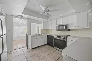 1647 Summerdale Dr S, Clearwater, FL 33764 - Photo 15