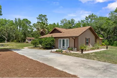 807 W National Street, Hernando, FL 34442 - Photo 3