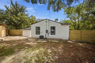 2102 E Howell St, Tampa, FL 33610 - Photo 33