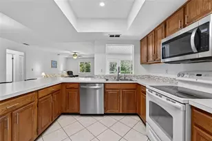2015 Berry Roberts Dr, Sun City Center, FL 33573 - Photo 31