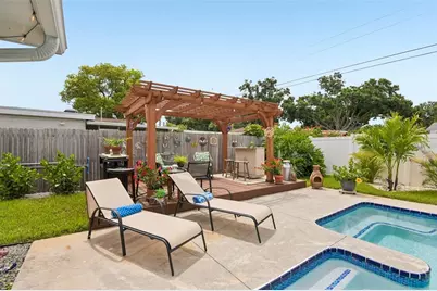 5520 24th Terrace N, Saint Petersburg, FL 33710 - Photo 29