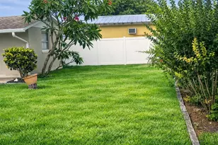 8434 77th Ave, Seminole, FL 33777 - Photo 11