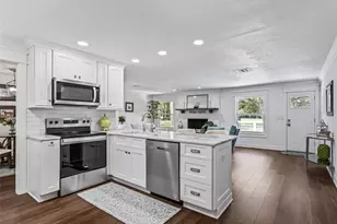 10660 E Bushnell Rd, Floral City, FL 34436 - Photo 23