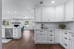 10660 E Bushnell Rd, Floral City, FL 34436 - Photo 21