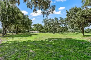 10660 E Bushnell Rd, Floral City, FL 34436 - Photo 11