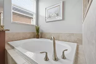 11804 Valhalla Woods Dr, Riverview, FL 33579 - Photo 19