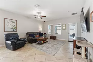 11804 Valhalla Woods Dr, Riverview, FL 33579 - Photo 5
