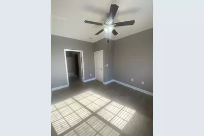 9744 Lake Chase Island Way, Tampa, FL 33626 - Photo 7