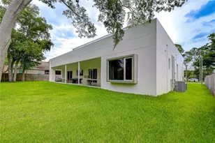 6805 New York Dr, Tampa, FL 33619 - Photo 47