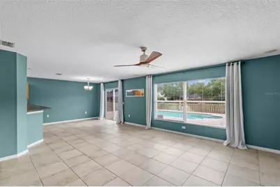 11913 Mango Groves Boulevard, Seffner, FL 33584 - Photo 13
