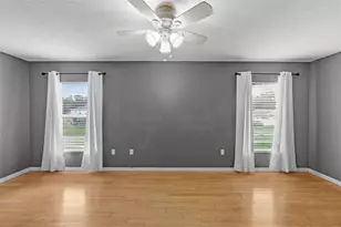 11913 Mango Groves Blvd, Seffner, FL 33584 - Photo 33