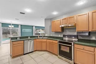 11913 Mango Groves Blvd, Seffner, FL 33584 - Photo 23